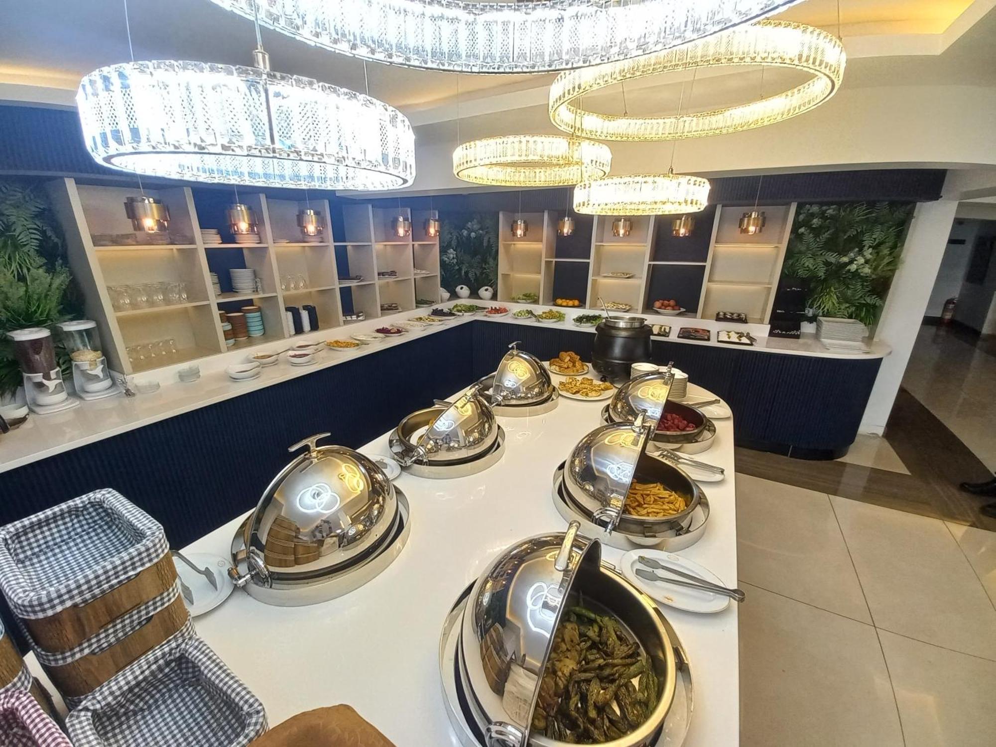 Grand Belli Otel Ankara Buitenkant foto
